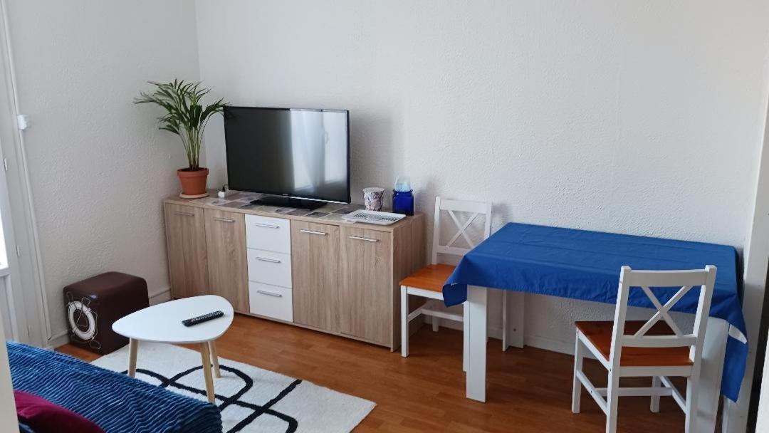 Appartement T2 Meuble Confort, Parking, Balcon,Pres Parc Des Expositions, Stades Perpignan Exterior photo